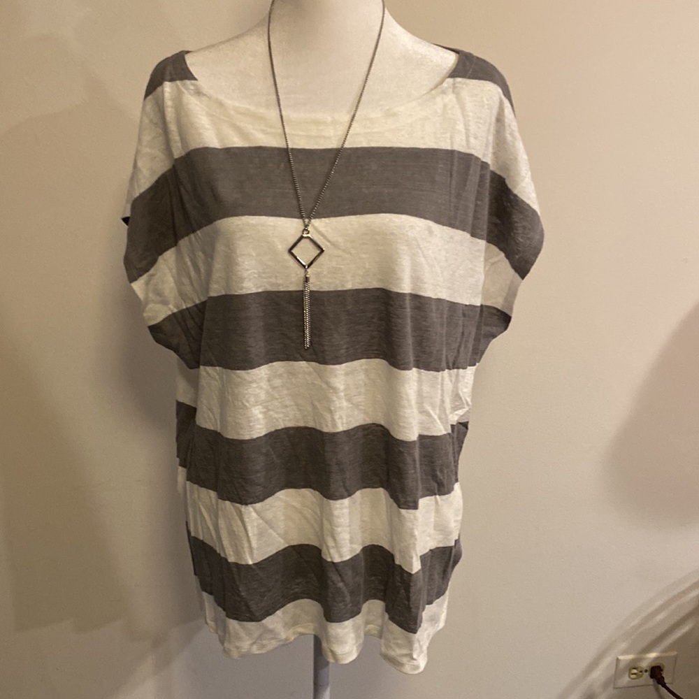 Eileen Fisher NWOT linen white with gray boxy stripes top size XL